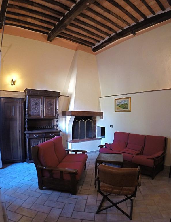 Podere Le Monache مونتايون الغرفة الصورة